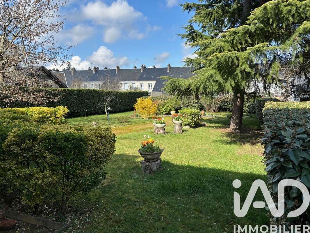 Photo 2 - Maison à SAINT-PIERRE-DES-CORPS