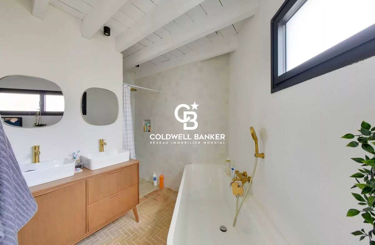 Maison à CANET-EN-ROUSSILLON