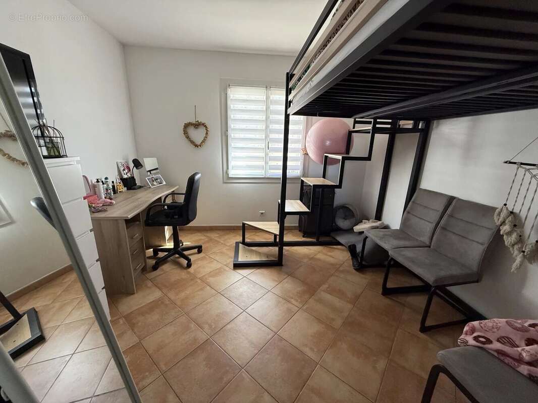 Maison à TOURVES
