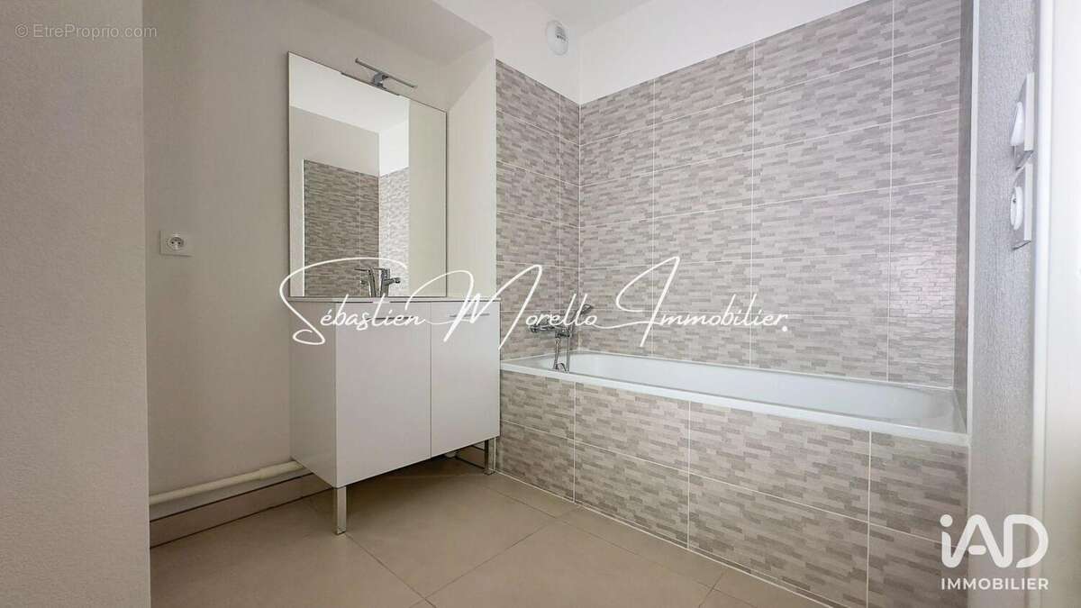 Photo 9 - Appartement à NIMES