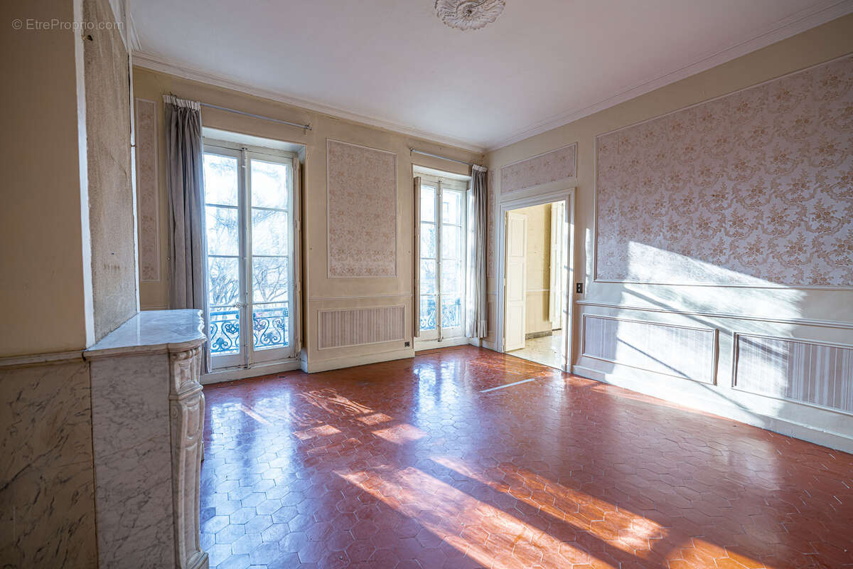 Appartement à NIMES
