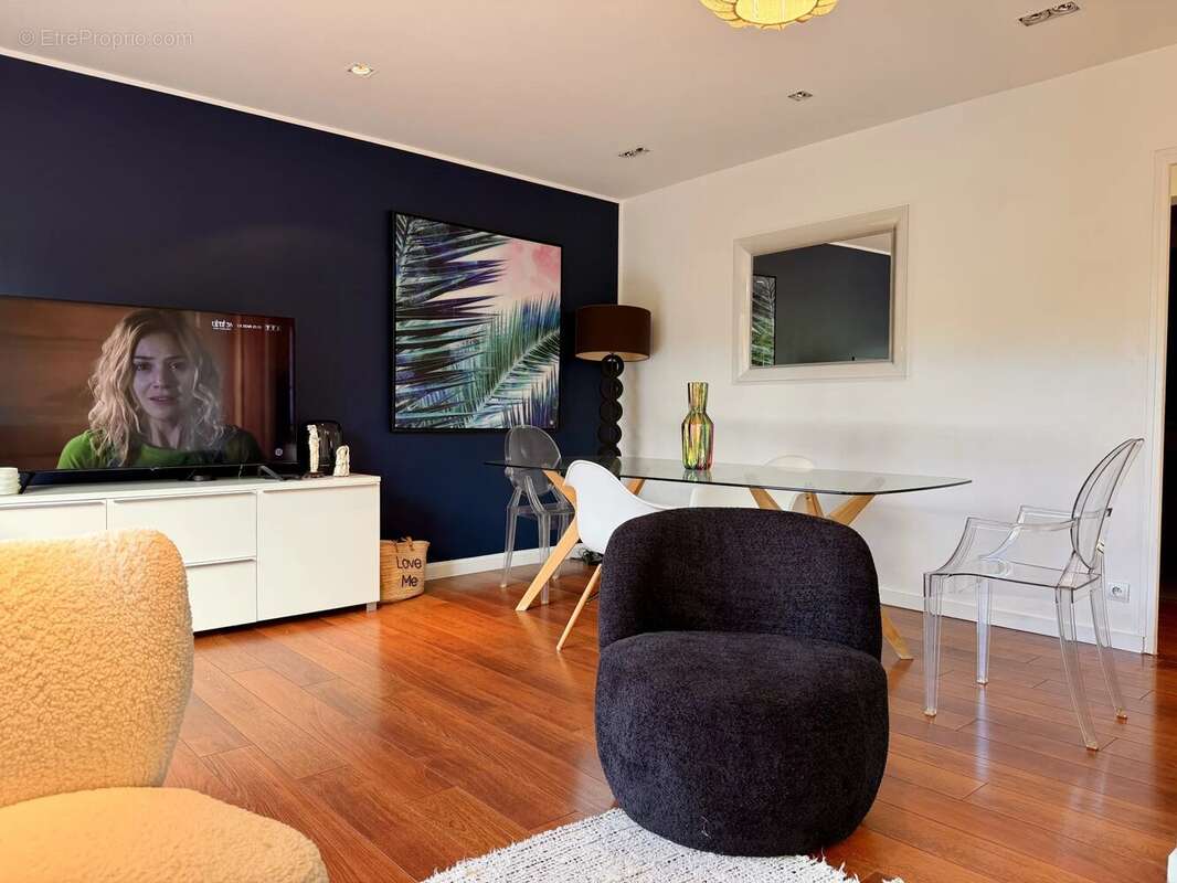 Appartement à MARSEILLE-8E
