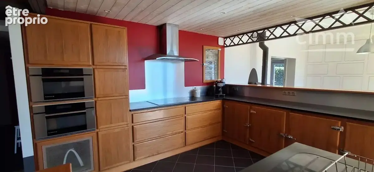A VENDRE, CANDE SUR BEUVRON, Ensemble immobilier atypique - photo 9