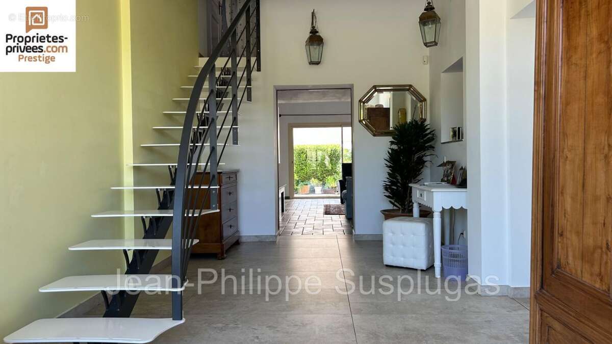 Villa La Cadiere D Azur 7 pièce(s) 230 m2 - photo 7