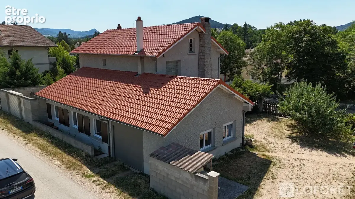 Maison familiale 142 m² - hangar 155 m² - garage - toiture neuve - photo 14