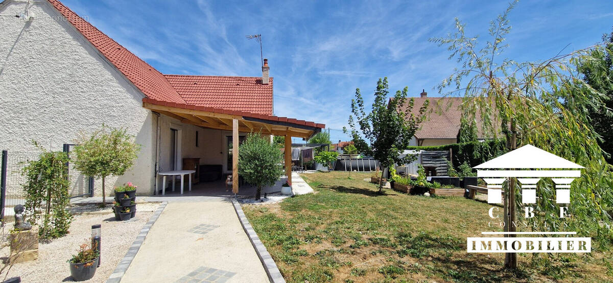 Maison à SAINT-GERMAIN-DU-PLAIN