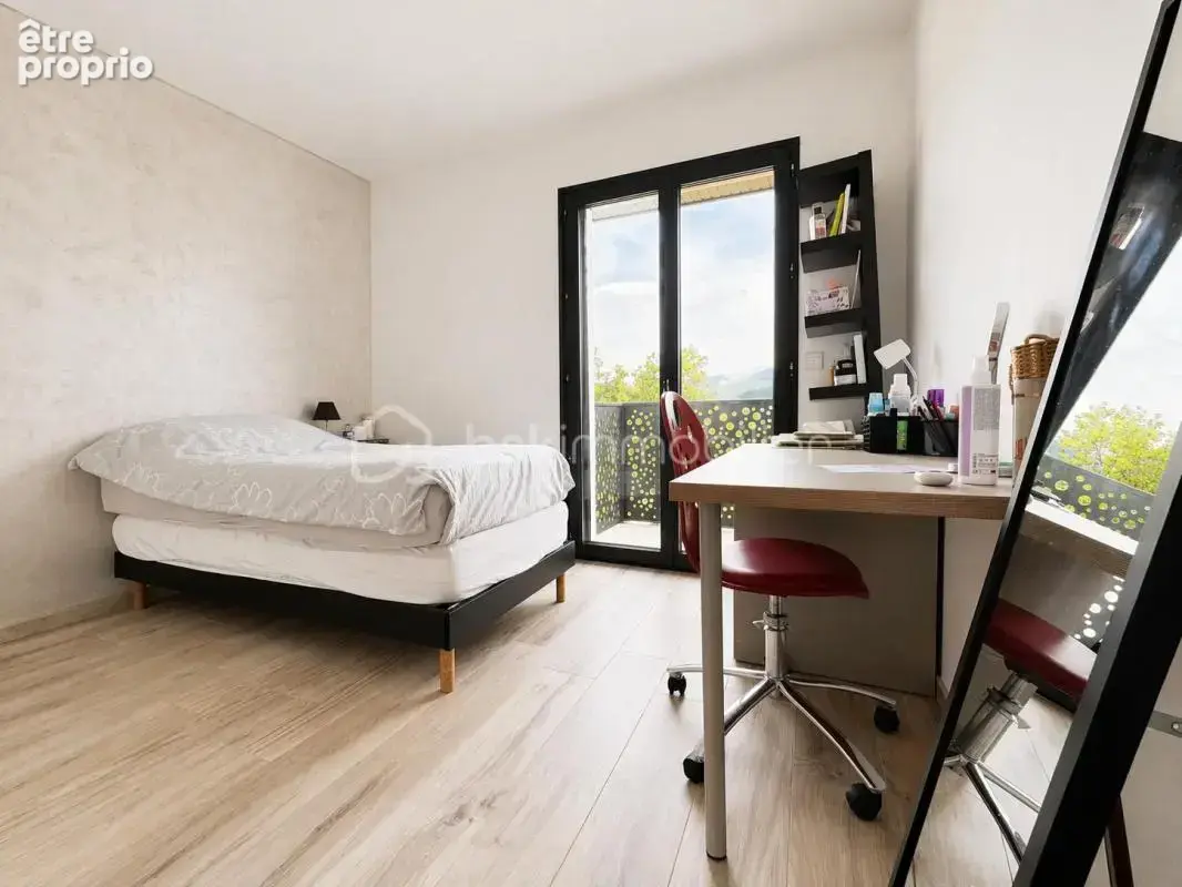 Maison sur la commune de Voiron de 136 m² - photo 6