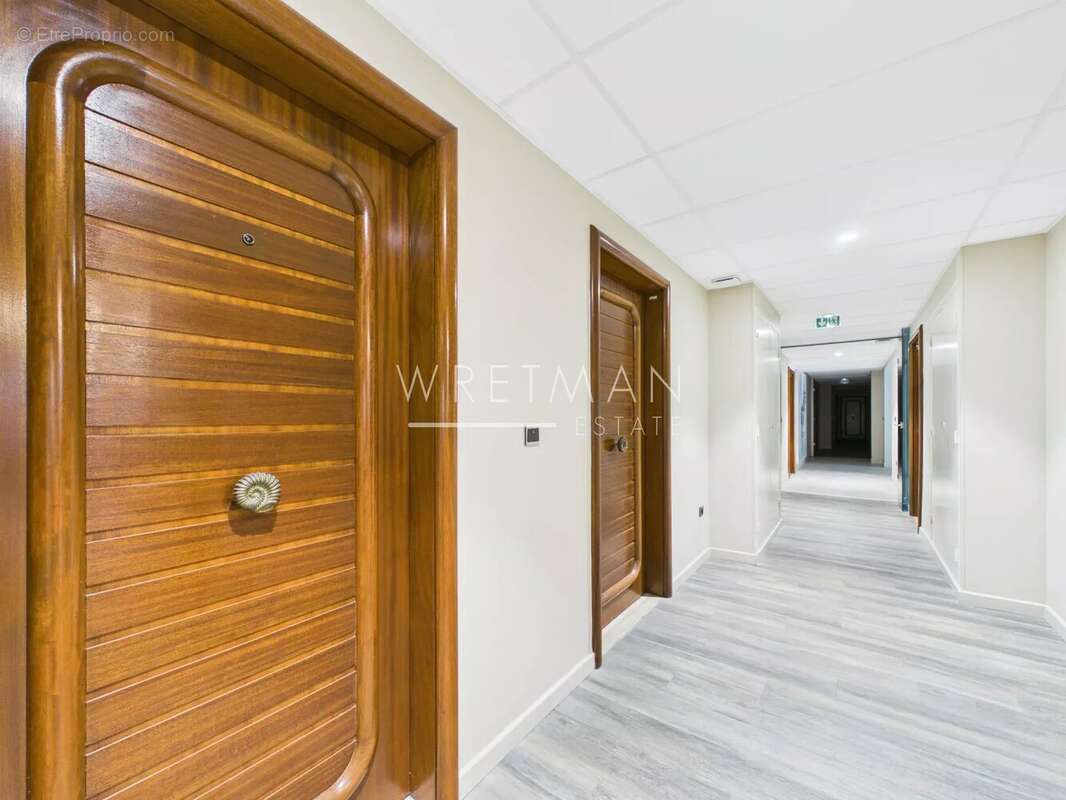 Appartement à VILLENEUVE-LOUBET