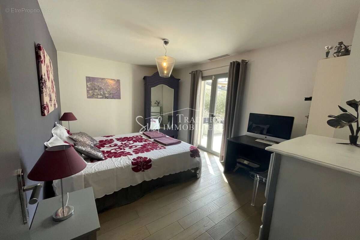 Maison à MAUSSANE-LES-ALPILLES
