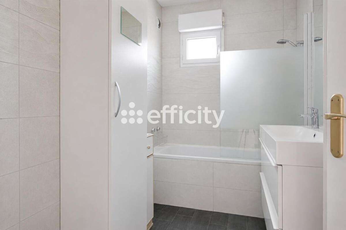 Appartement à CHELLES