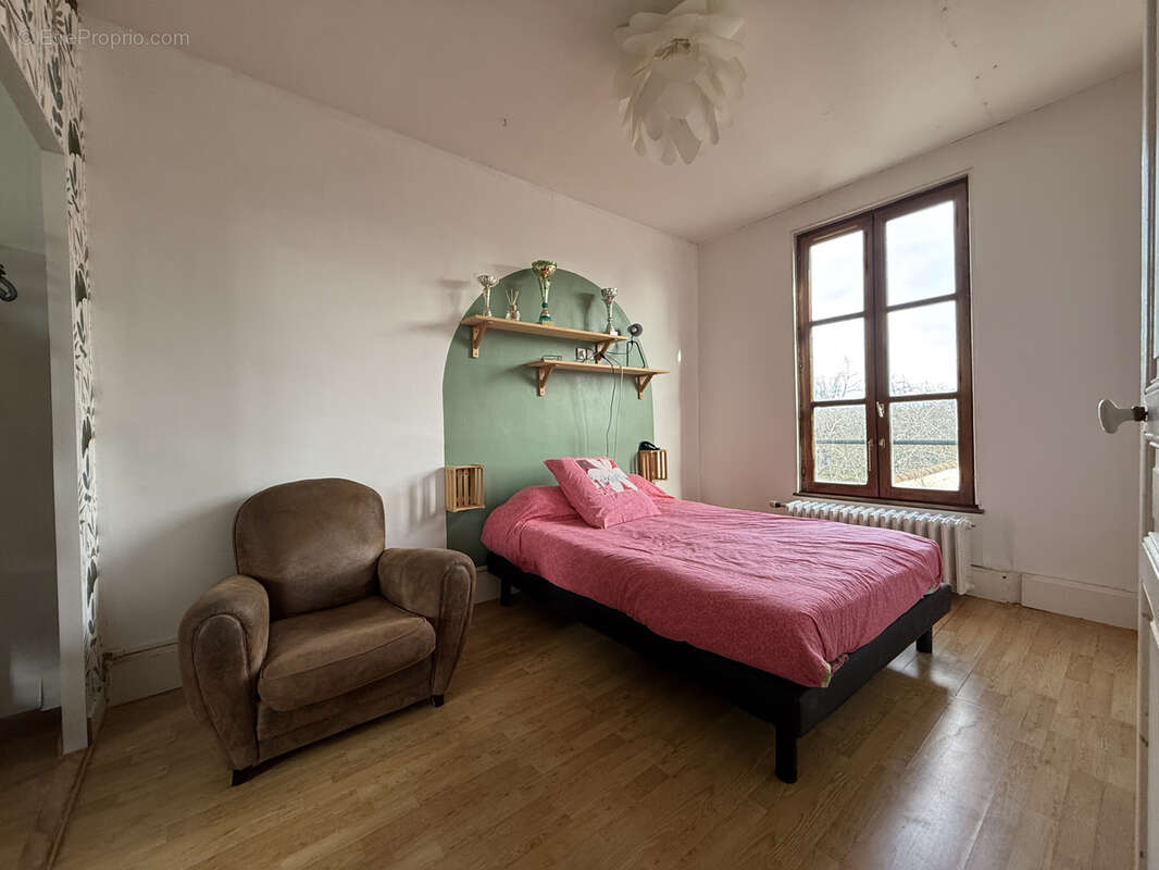 Maison à SAINT-GERMAIN-DES-FOSSES