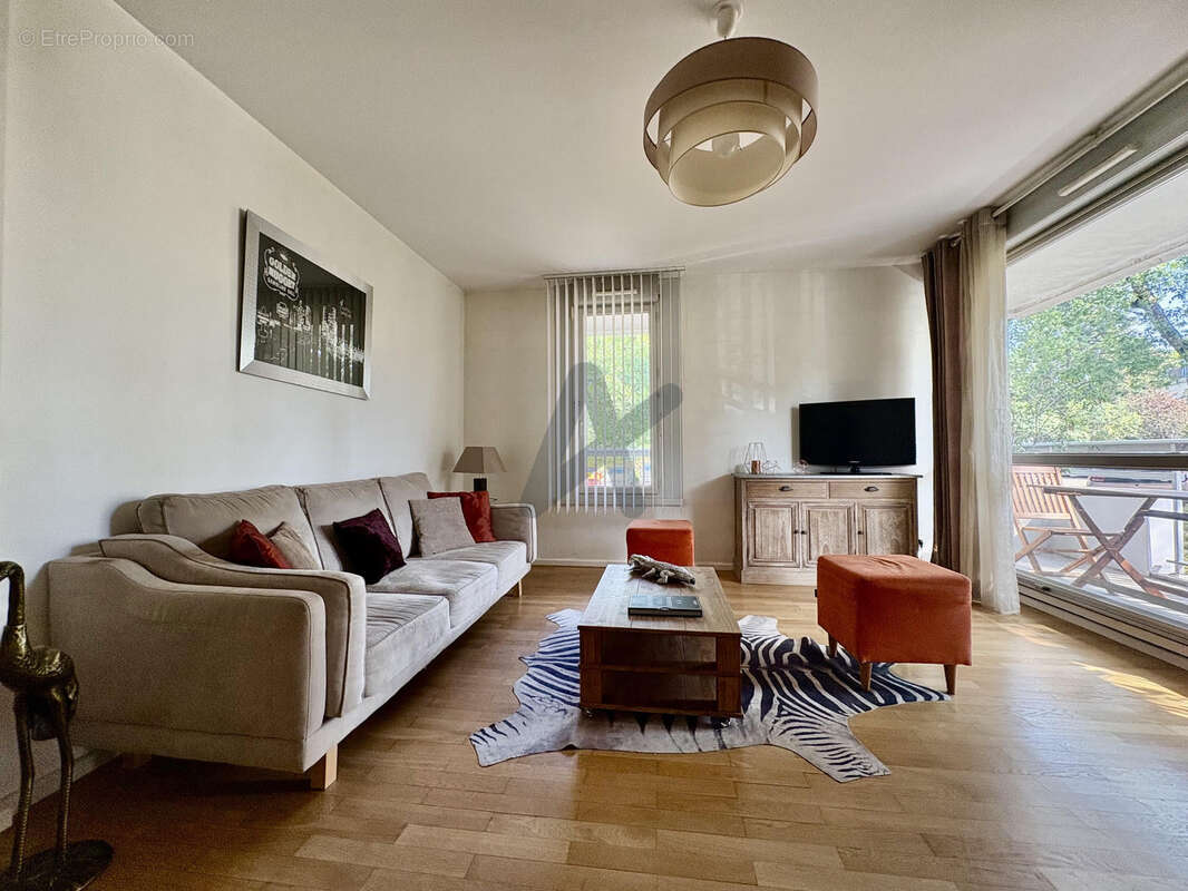Appartement à LYON-9E