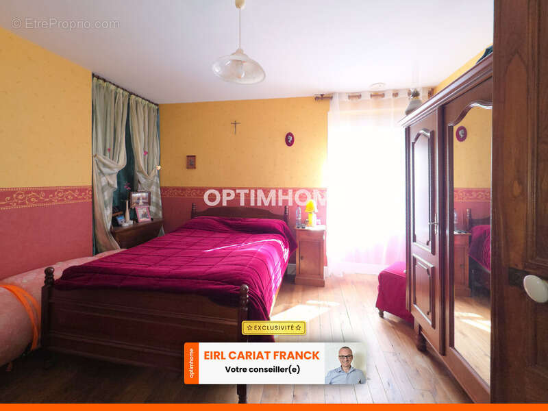 Maison à SAINT-ETIENNE-DE-FURSAC