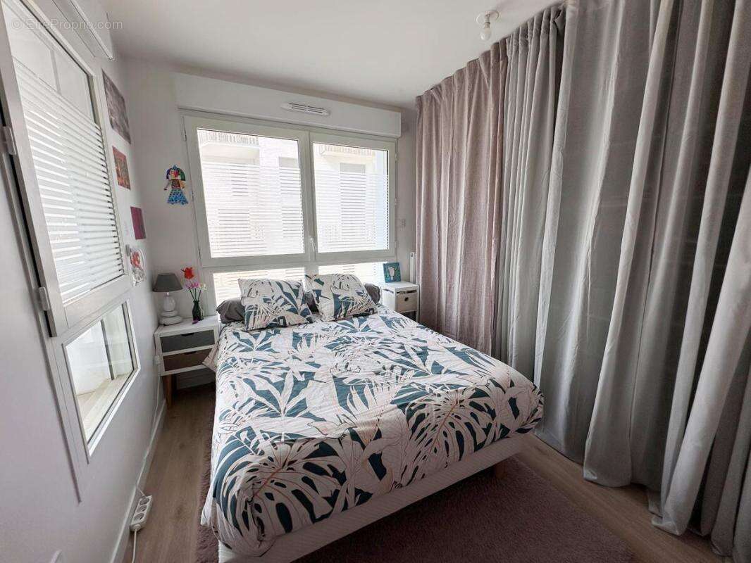 Appartement à COLOMBES