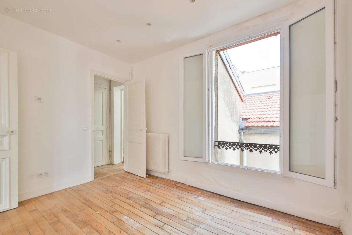 Appartement à MONTROUGE
