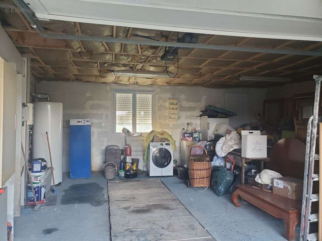 Maison à CHAMPNIERS