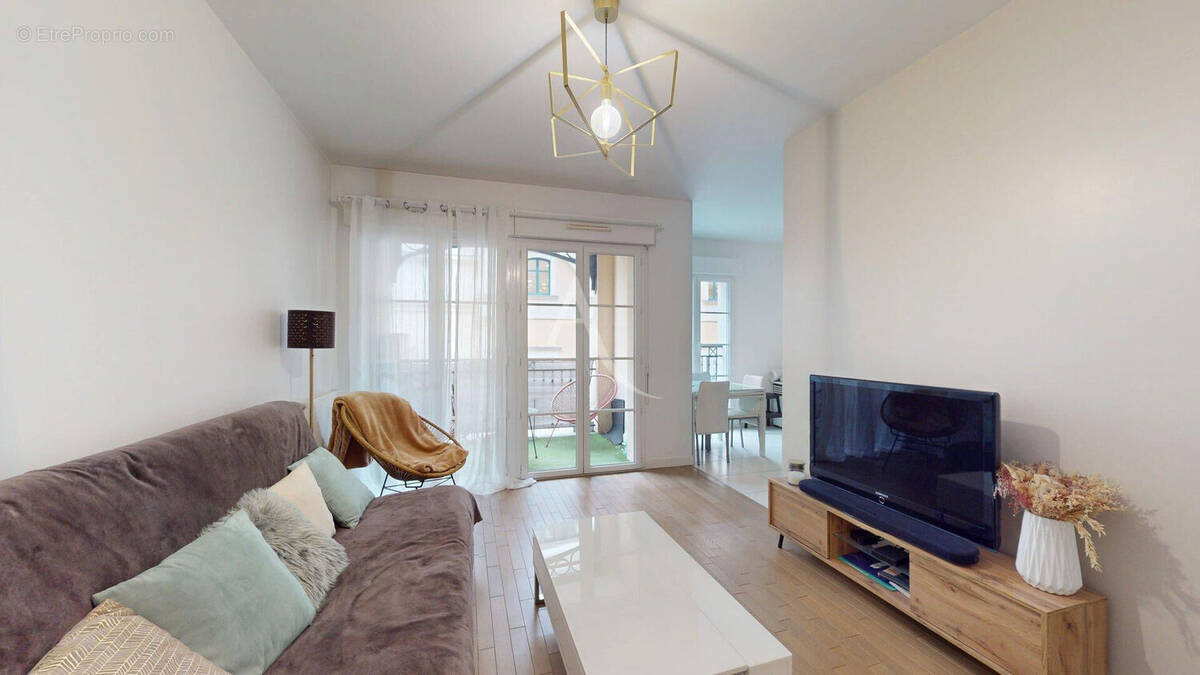 Appartement à LE PLESSIS-ROBINSON