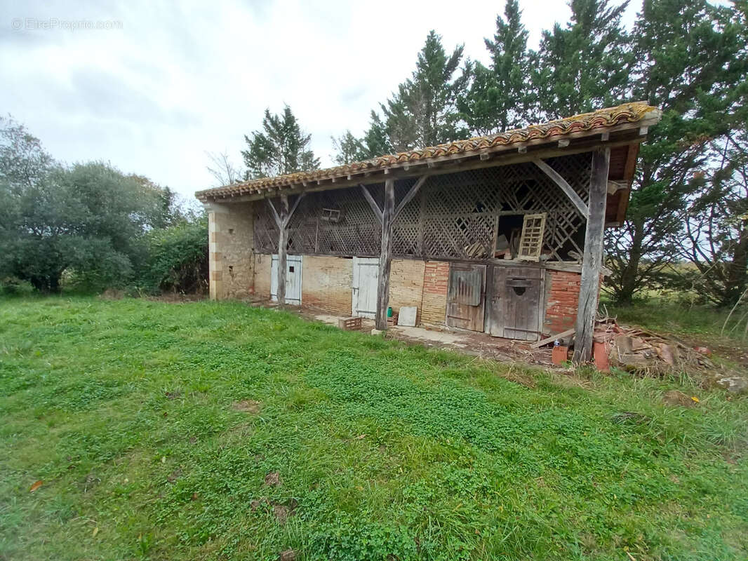 Maison à AUGNAX