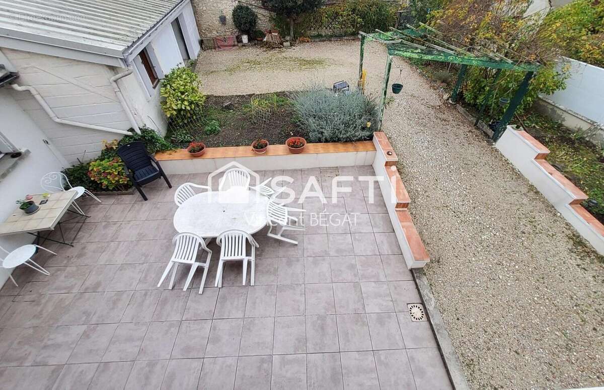 Photo 3 - Maison à MONTEREAU-FAULT-YONNE