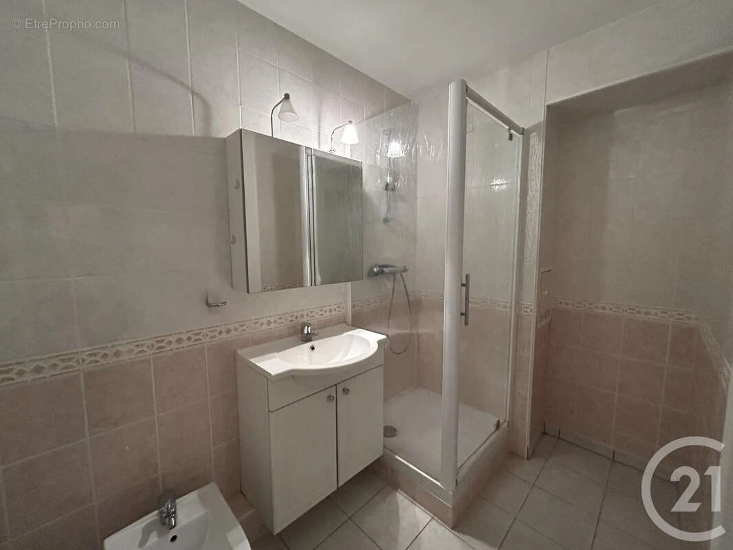 Appartement à AVON