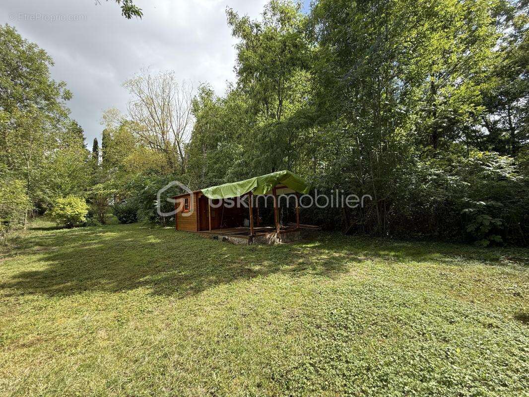 Appartement à LAROQUE-D'OLMES
