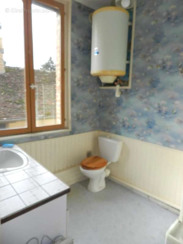 Maison à SAINT-PIERRE-SUR-DIVES