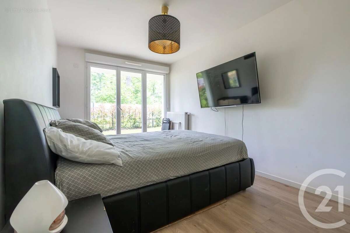 Appartement à LE PLESSIS-TREVISE