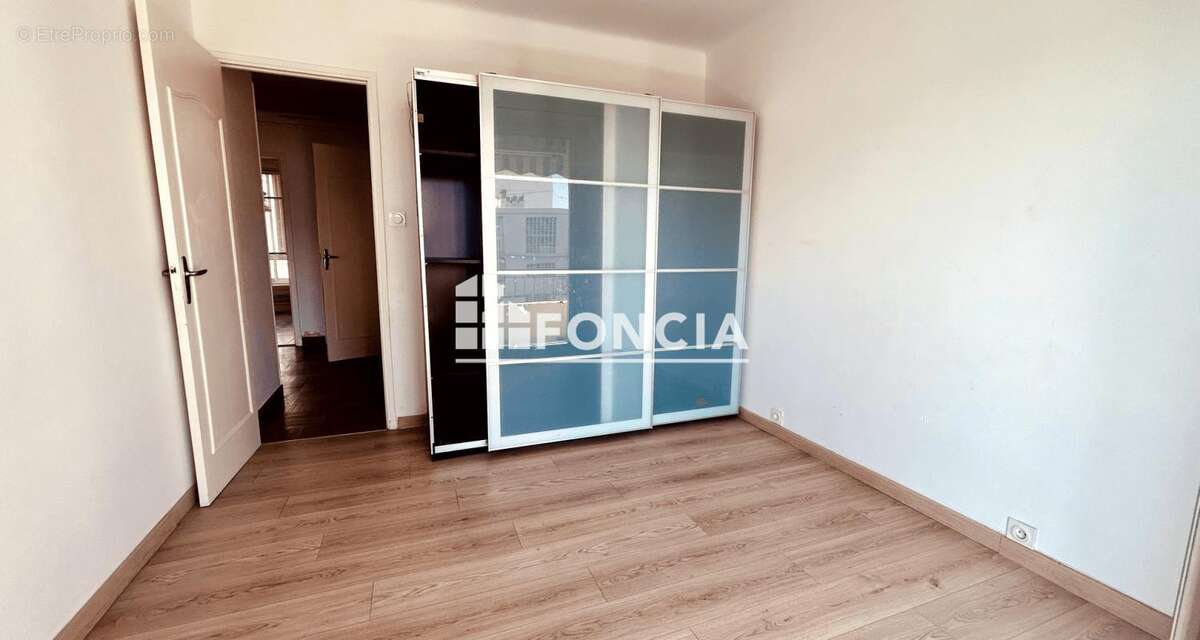 Appartement à MARSEILLE-9E
