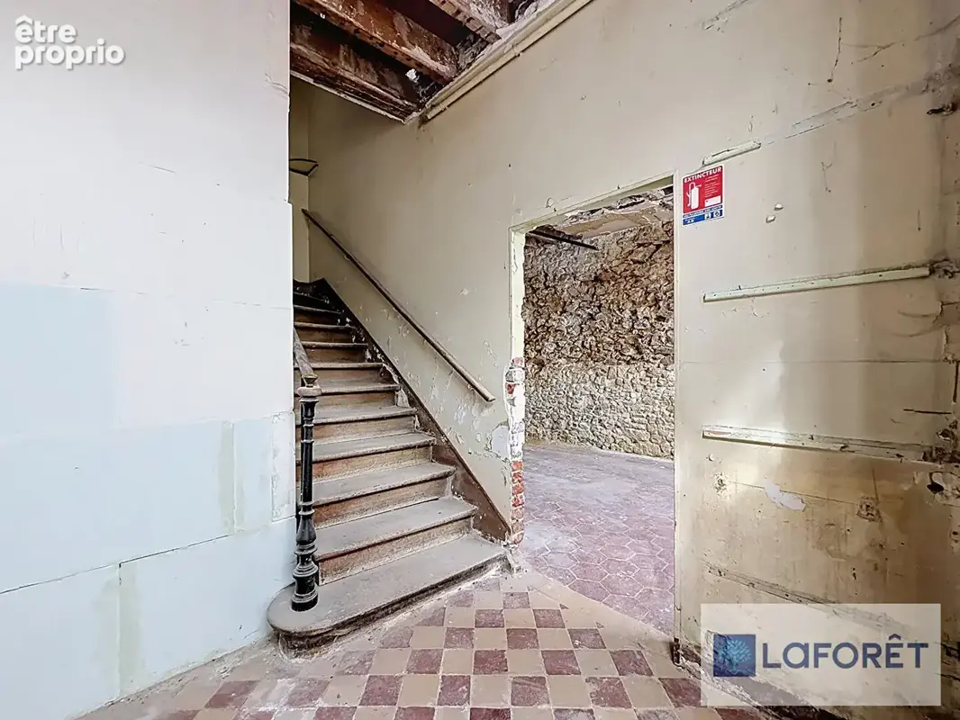 Maison ancienne à rénover ? Un projet à imaginer au coeur de Marc - photo 3