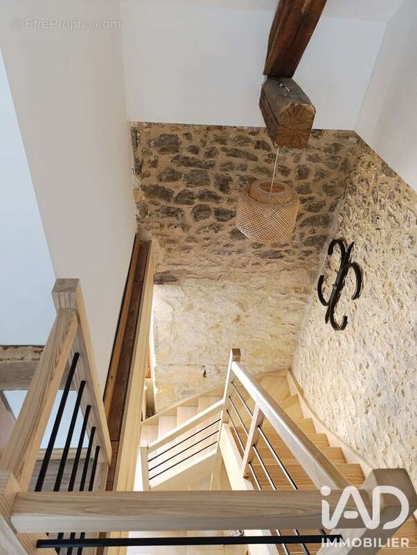 Maison 223 m² à Coux-Et-Bigaroque  - photo 8
