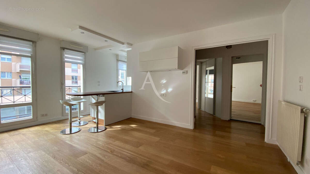 Appartement à ASNIERES-SUR-SEINE