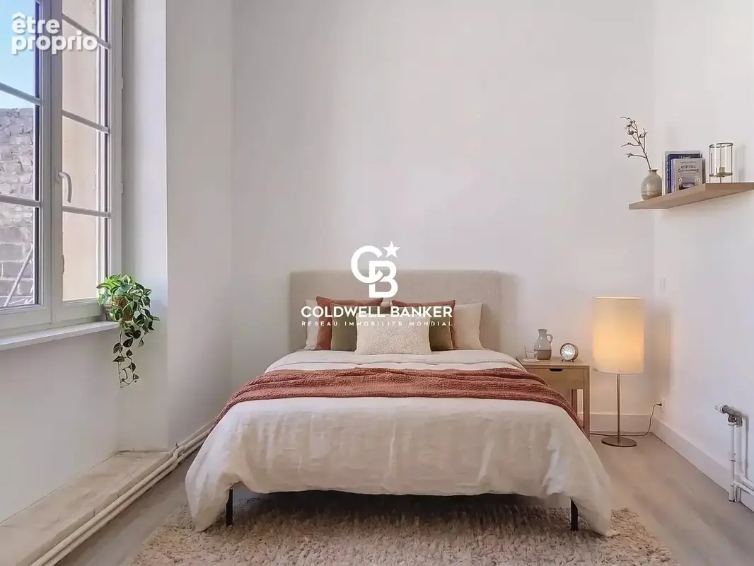À vendre à Cognac — Charmante maison de ville, idéal premier achat ou investissement locatif ! - photo 12