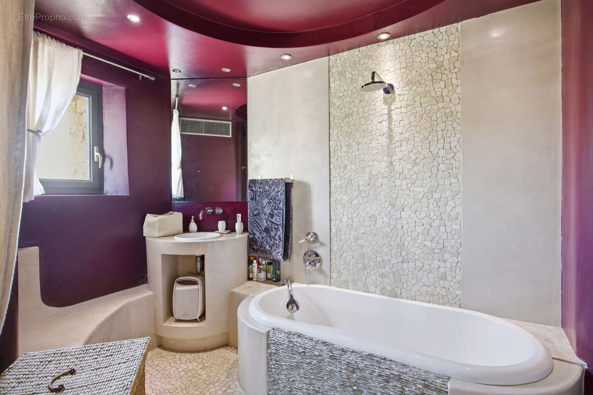 Maison à LA COLLE-SUR-LOUP