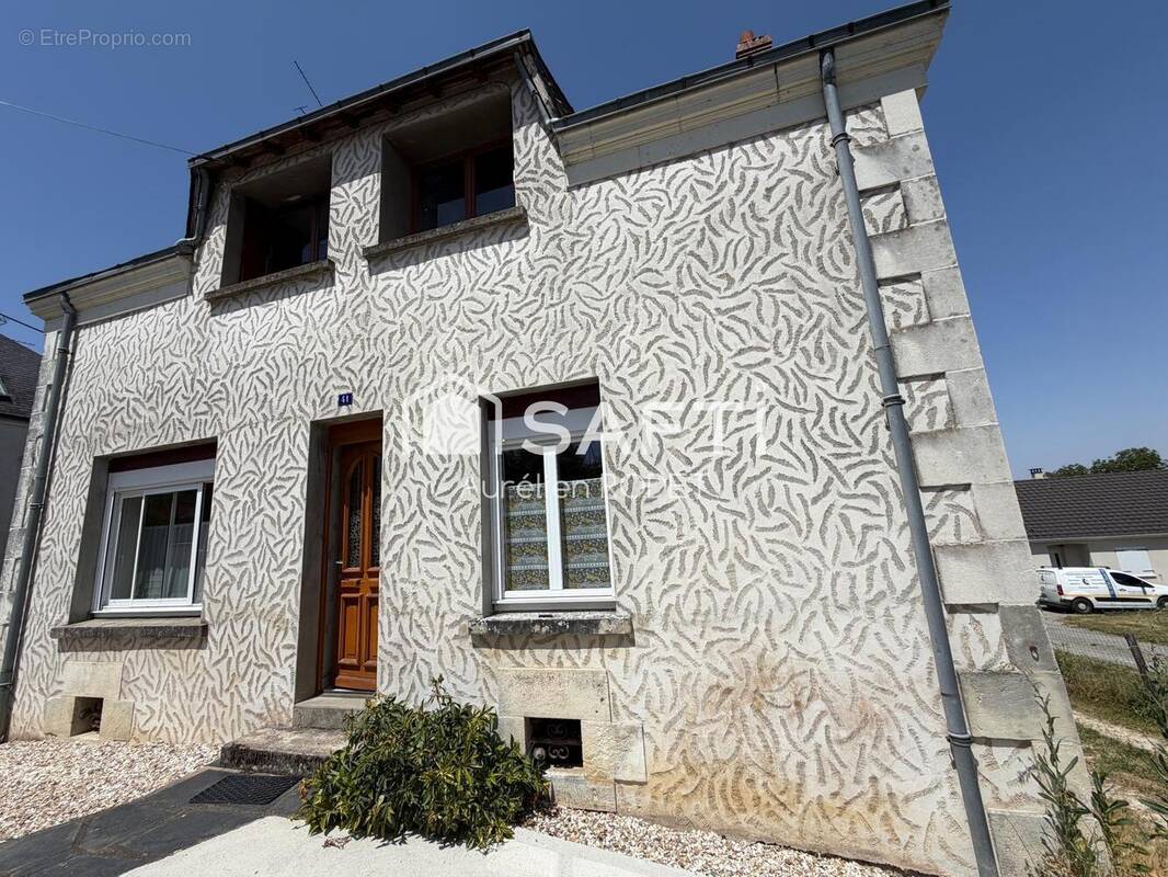 Photo 1 - Maison à BUZANCAIS
