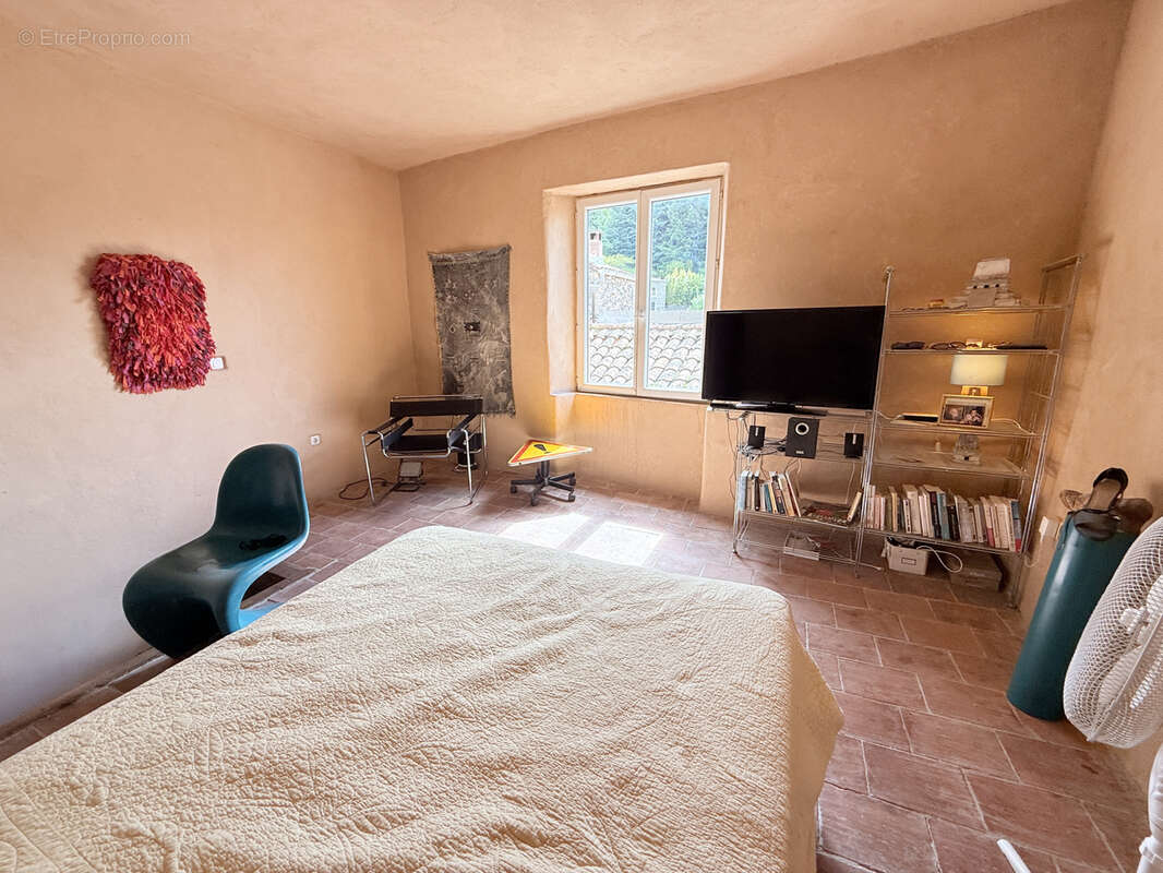 Vente Maison 4 chambres Aulas 30120 - photo 8