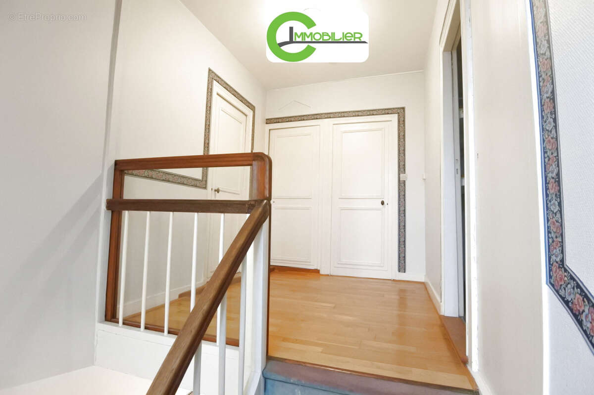 Maison à LA FERTE-BERNARD