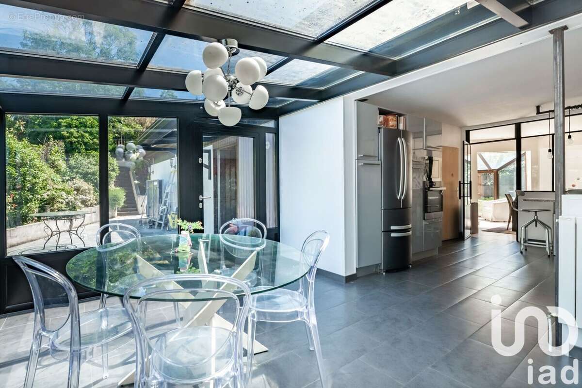 Photo 4 - Maison à CLAMART