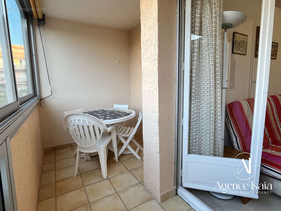 Appartement à BORMES-LES-MIMOSAS