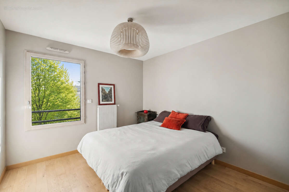 Appartement à SAINT-CYR-AU-MONT-D'OR