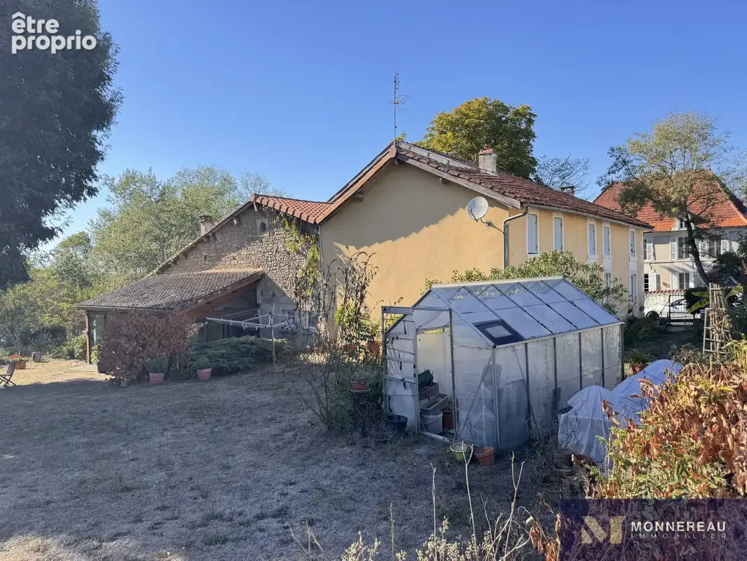 Maison de village avec grand terrain - photo 21