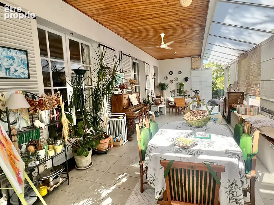Photo Maison à Arveyres au prix de 367 500€