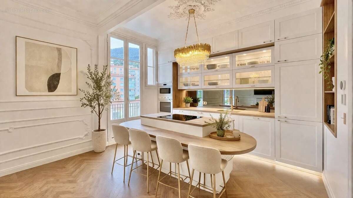 Appartement à BEAUSOLEIL