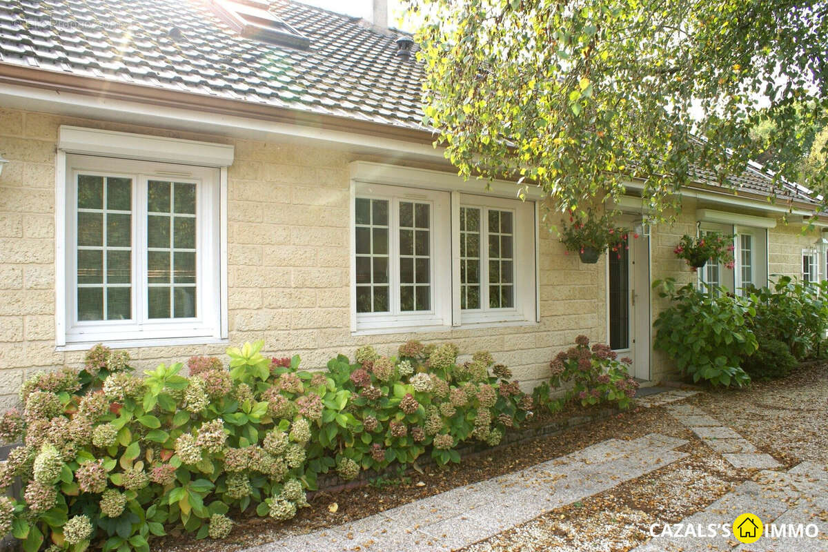 Maison 147 m² à Cely  - photo 3