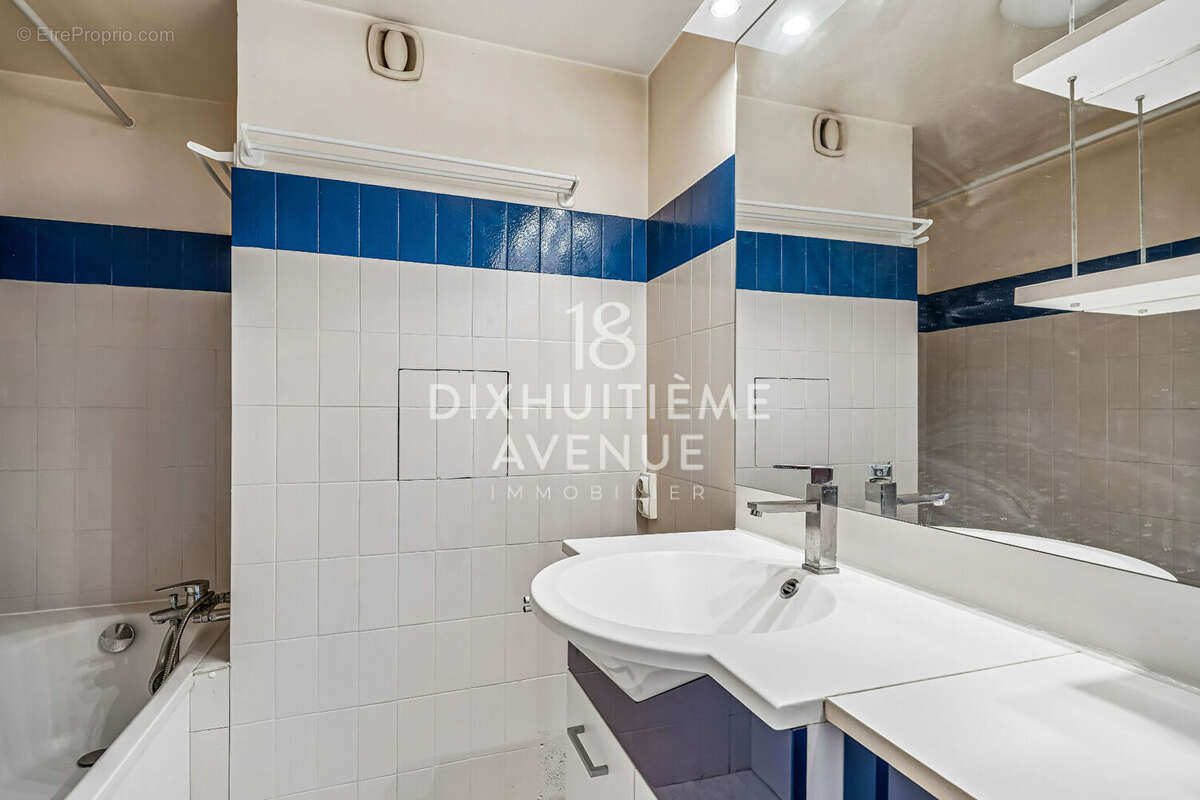 Rue Fabre d'Eglantine-24m² - photo 8