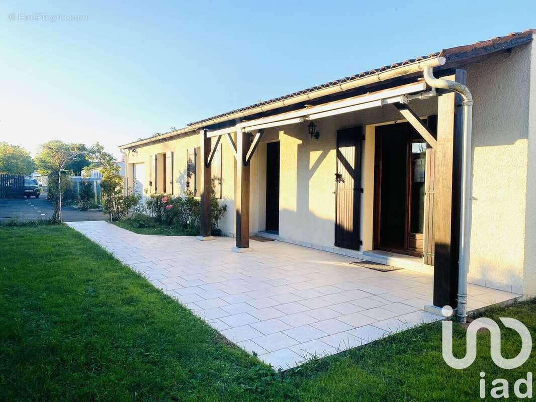 Photo 2 - Maison à SAINT-SULPICE-DE-ROYAN