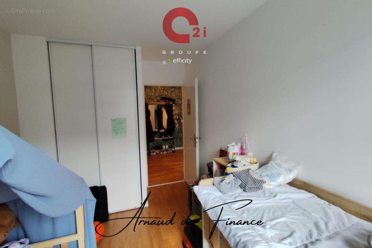 Appartement à GENNEVILLIERS