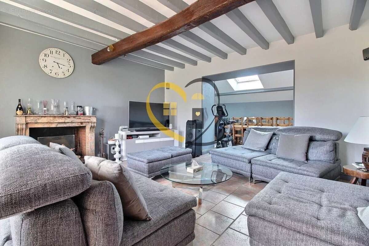 Maison à SAINT-PALAIS