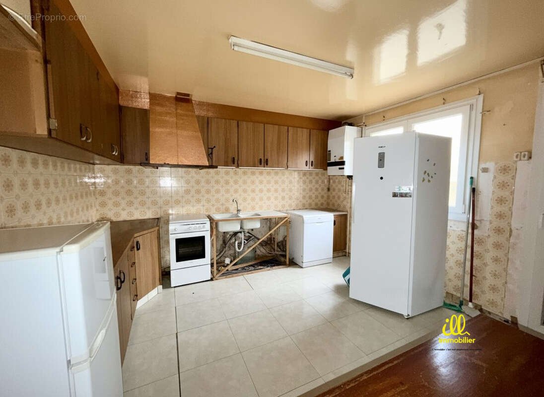 Appartement à CHARLEVILLE-MEZIERES