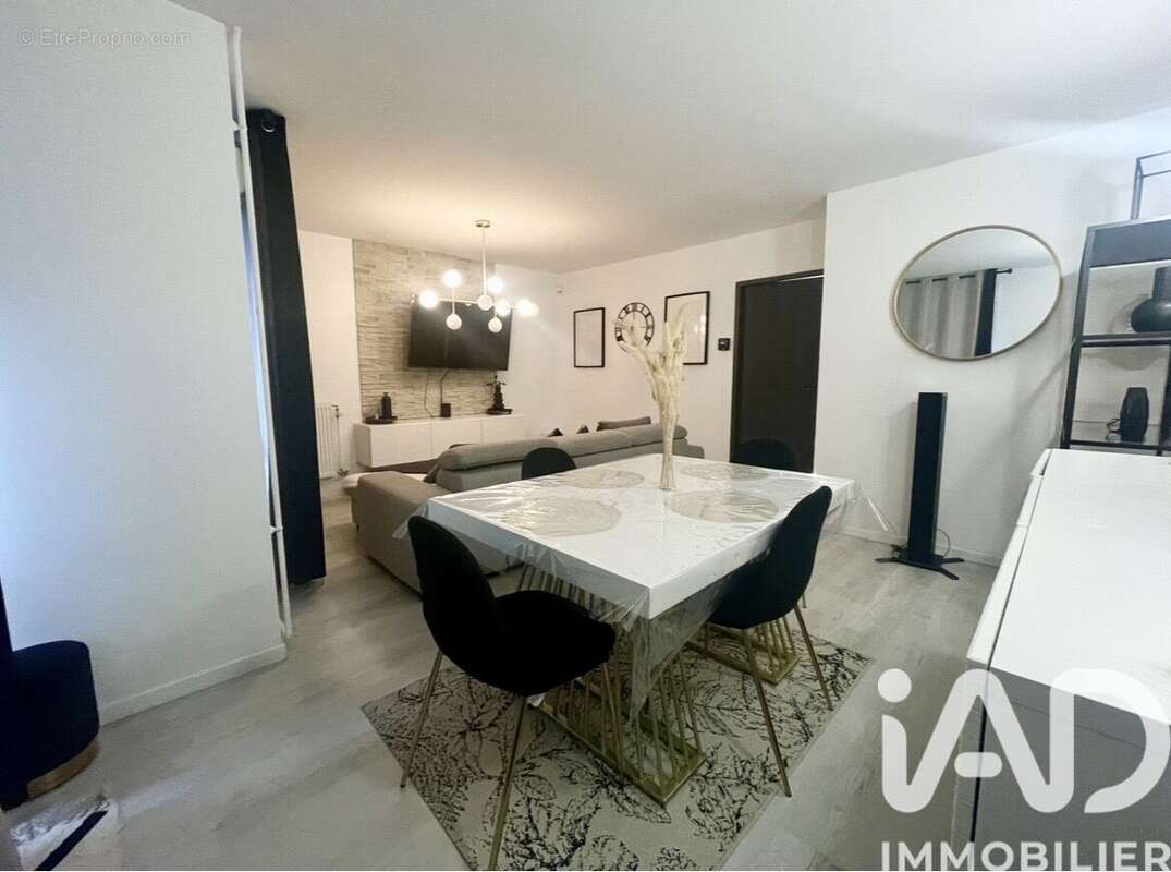 Photo 9 - Appartement à REIMS