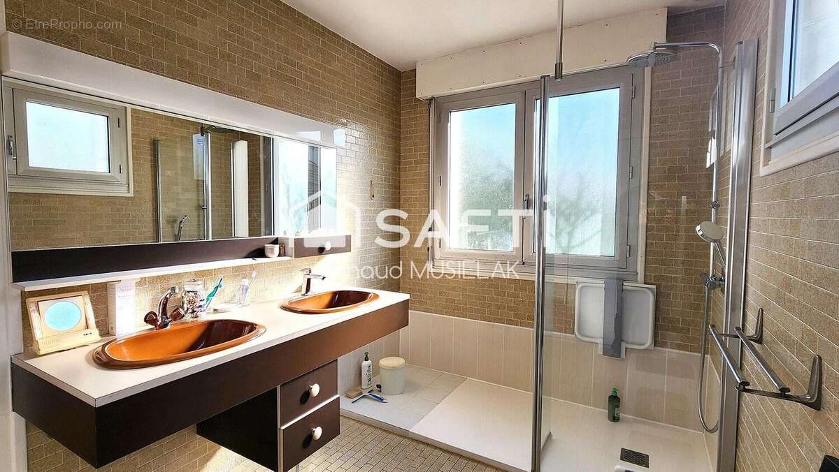 Photo 7 - Maison à CRACH